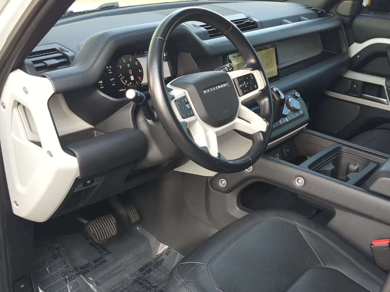 Thumbnail: 2024 Land Rover Defender - 10