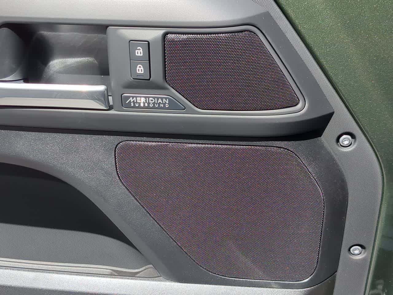 Thumbnail: 2026 Land Rover Defender - 33