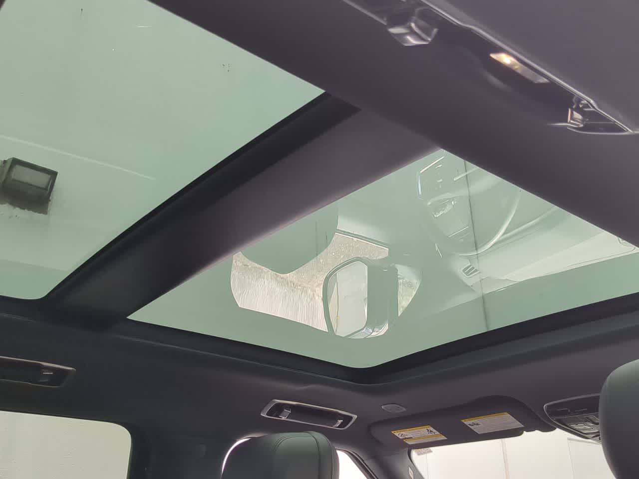 Thumbnail: 2025 Land Rover Range Rover Sport - 22