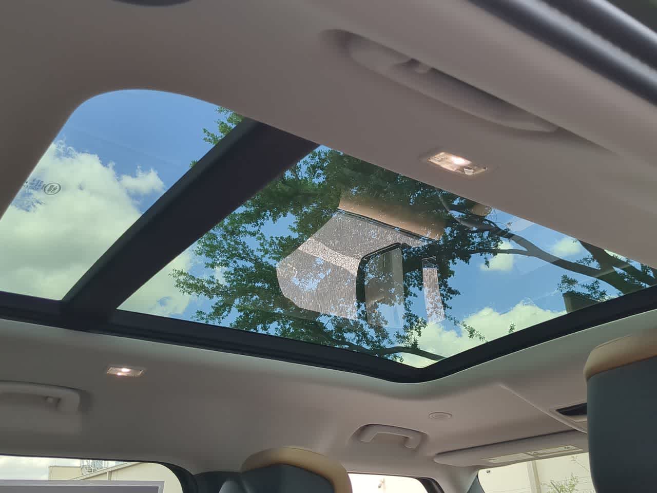 Thumbnail: 2026 Land Rover Defender - 23