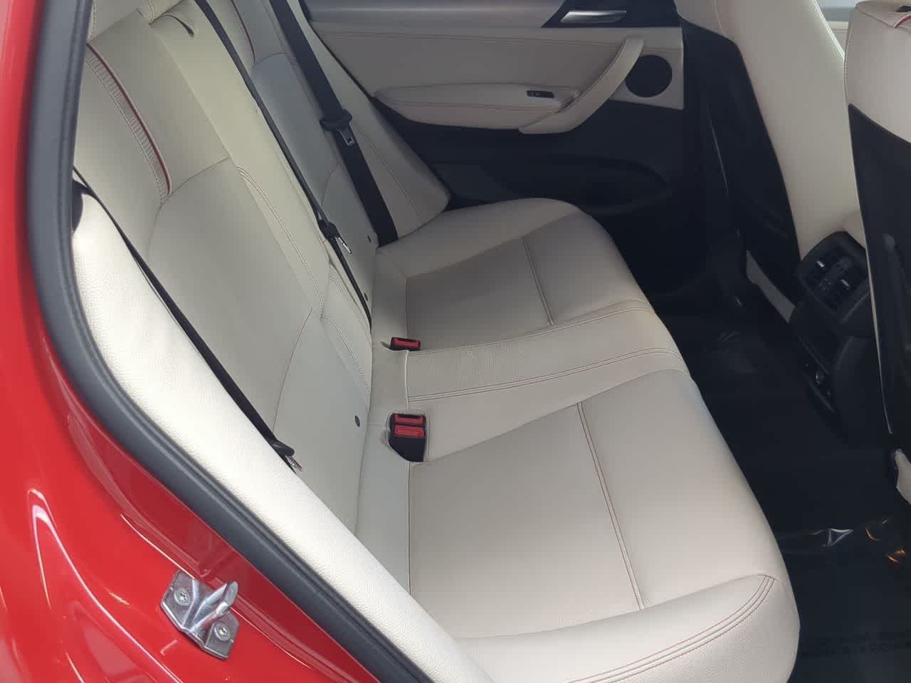 Thumbnail: 2016 BMW X4 - 21