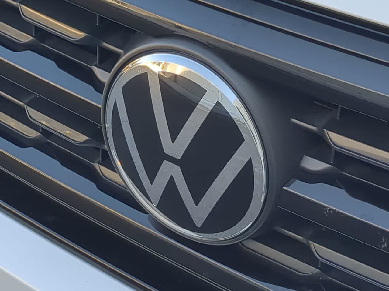 Thumbnail: 2023 Volkswagen Atlas - 11