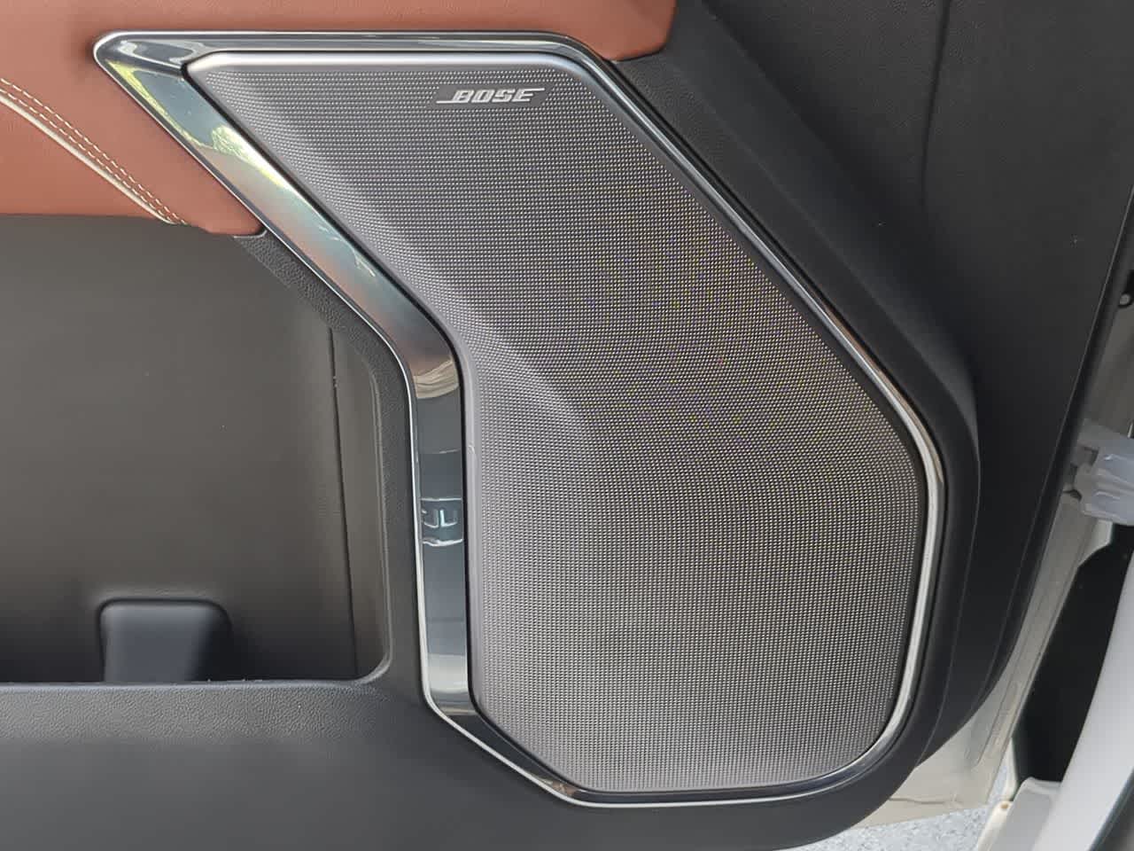 Thumbnail: 2023 GMC Sierra 1500 - 32