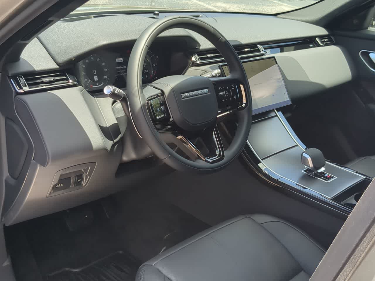 Thumbnail: 2026 Land Rover Range Rover Velar - 10