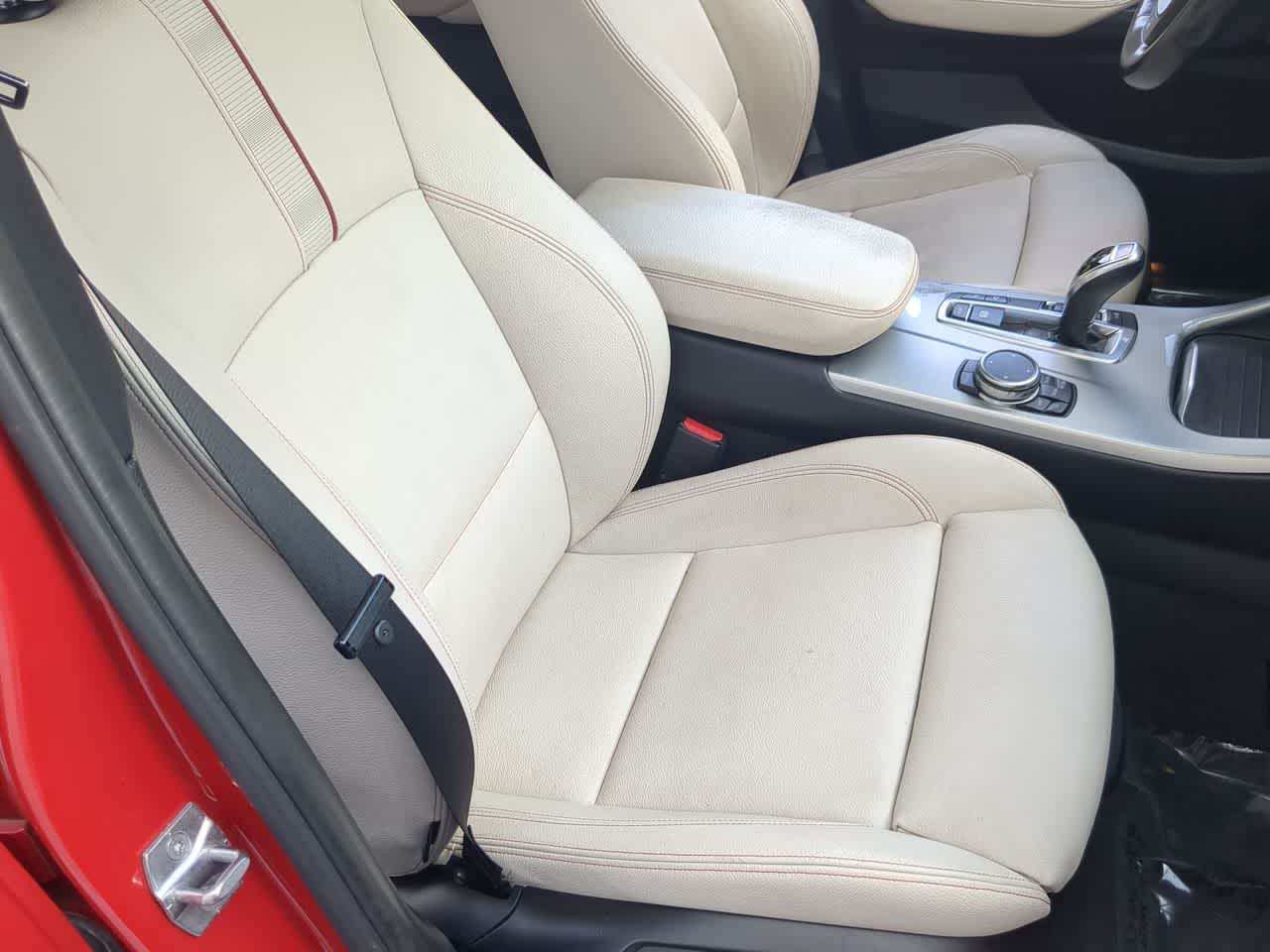 Thumbnail: 2016 BMW X4 - 23