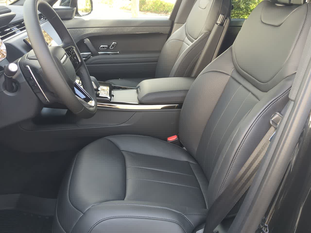 Thumbnail: 2026 Land Rover Range Rover Sport - 17