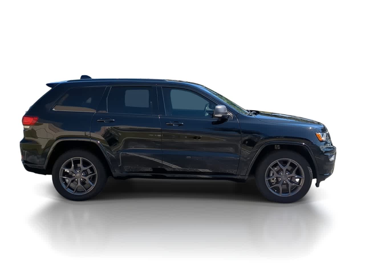 Thumbnail: 2021 Jeep Grand Cherokee - 9