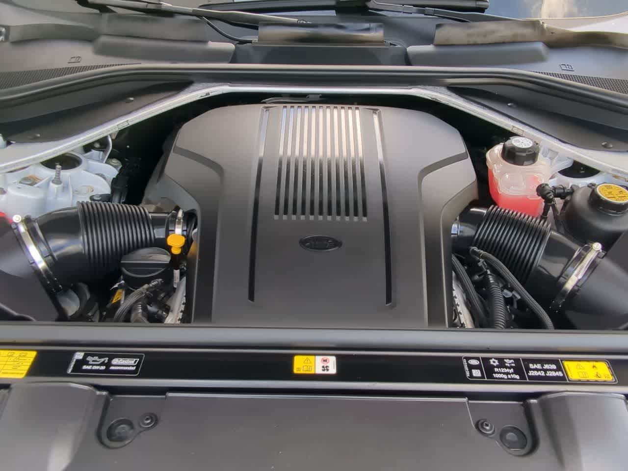 Thumbnail: 2024 Land Rover Range Rover - 22