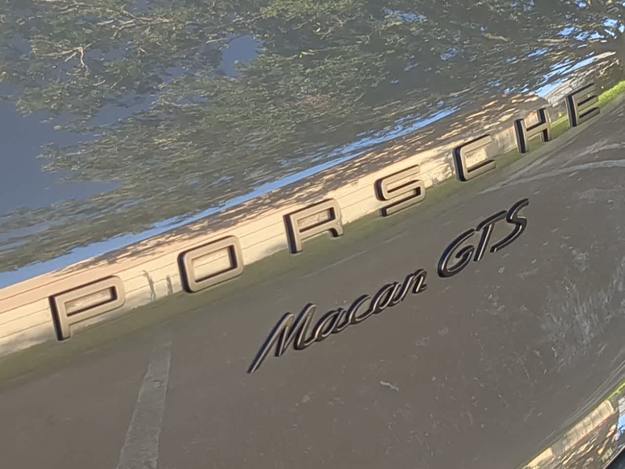 Thumbnail: 2018 Porsche Macan - 13