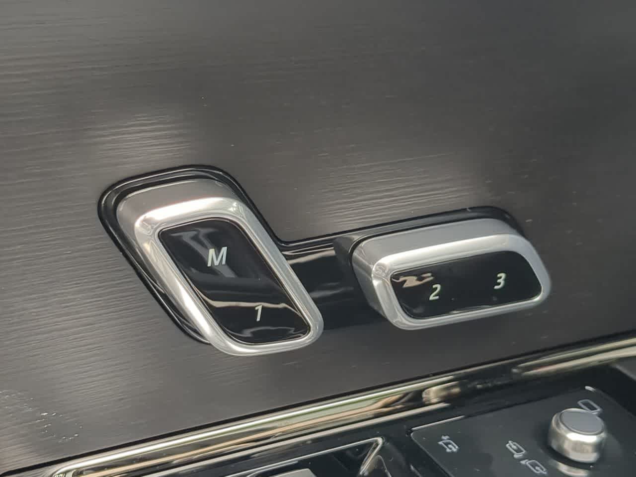 Thumbnail: 2026 Land Rover Range Rover Sport - 16