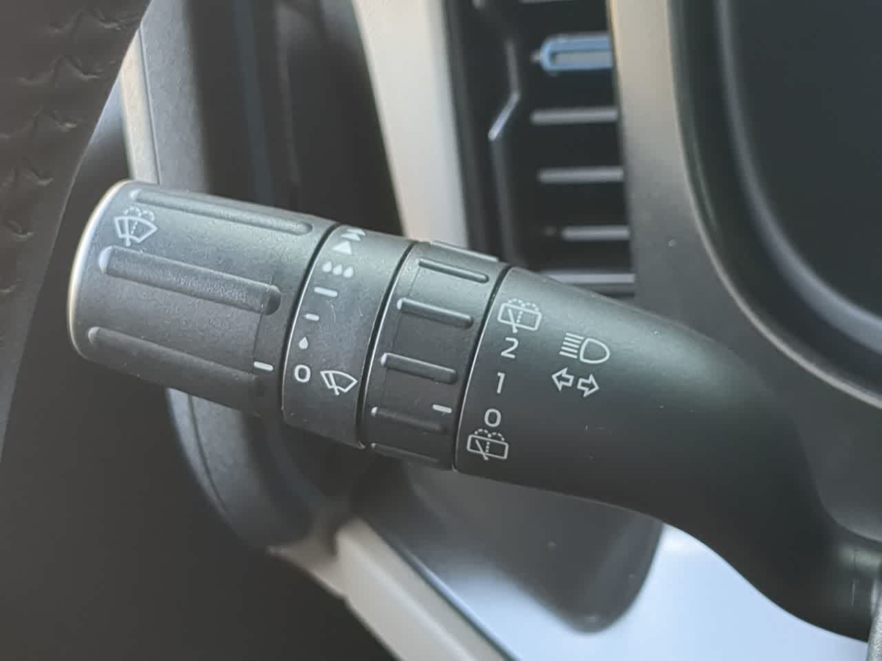 Thumbnail: 2023 Ford Bronco - 26