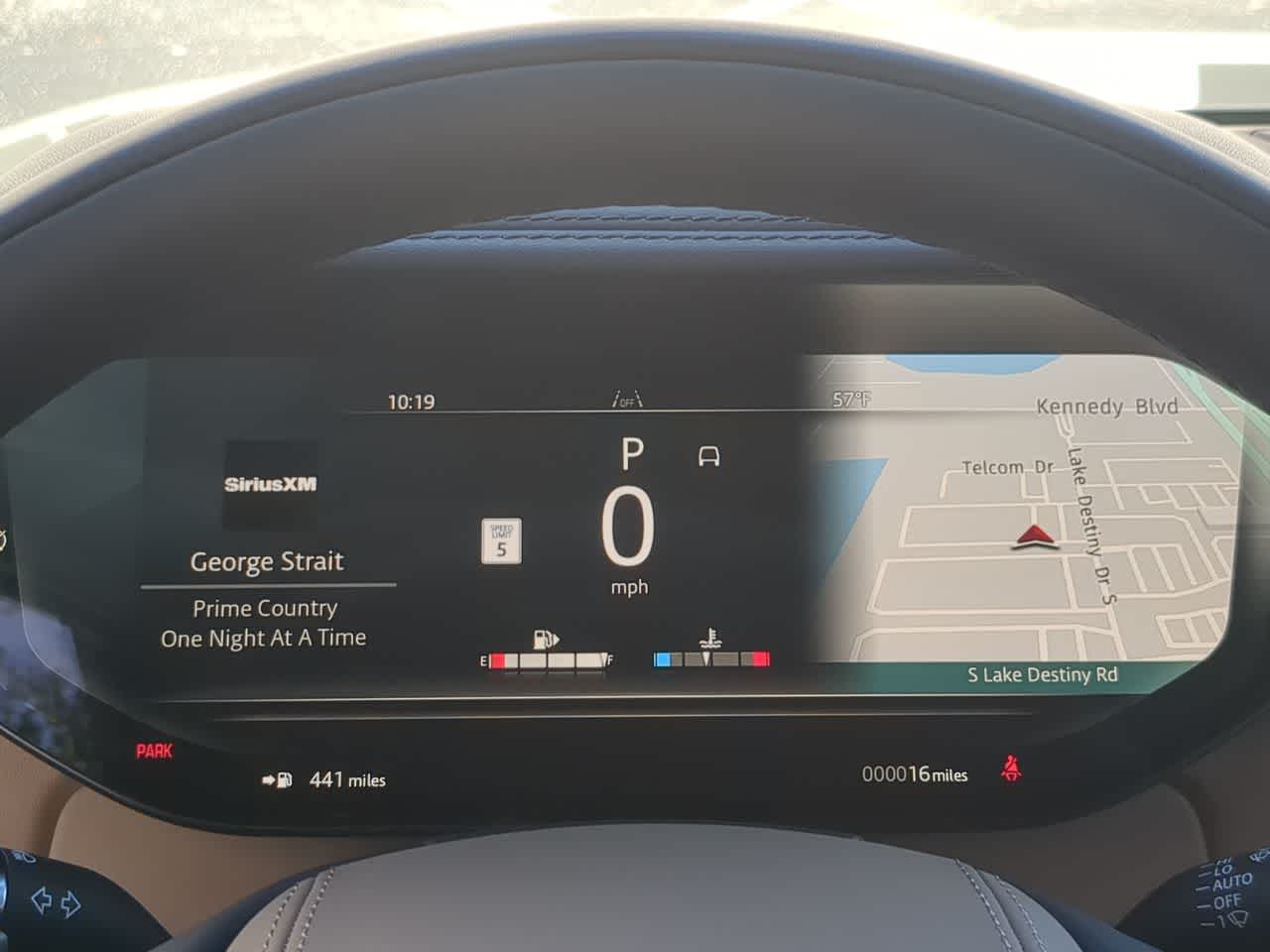 Thumbnail: 2026 Land Rover Range Rover - 35