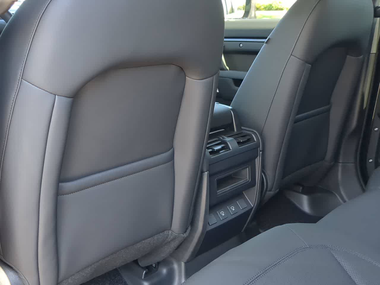 Thumbnail: 2025 Land Rover Defender - 19