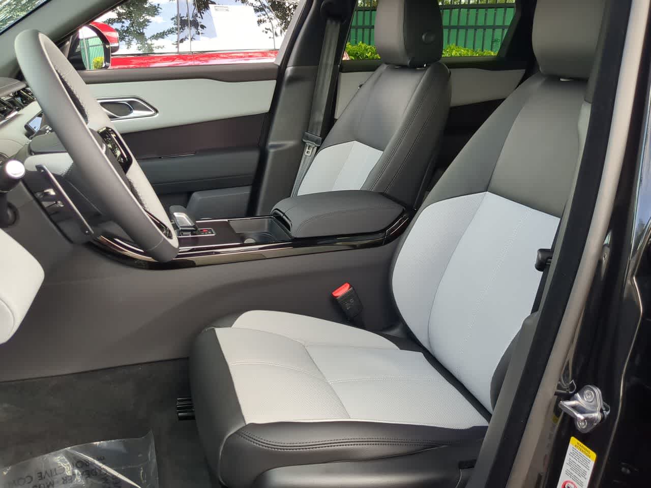 Thumbnail: 2026 Land Rover Range Rover Velar - 16