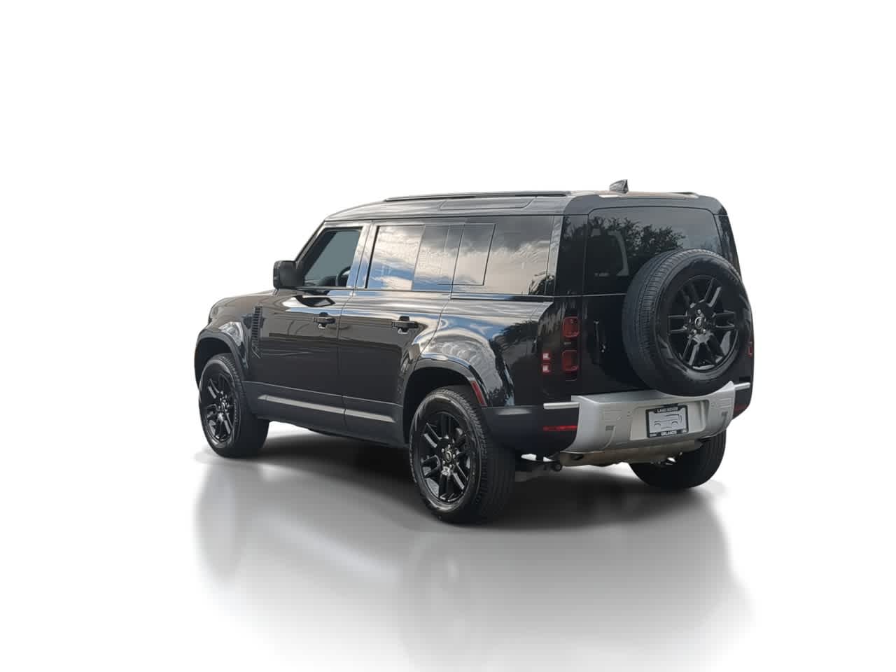 Thumbnail: 2025 Land Rover Defender - 6