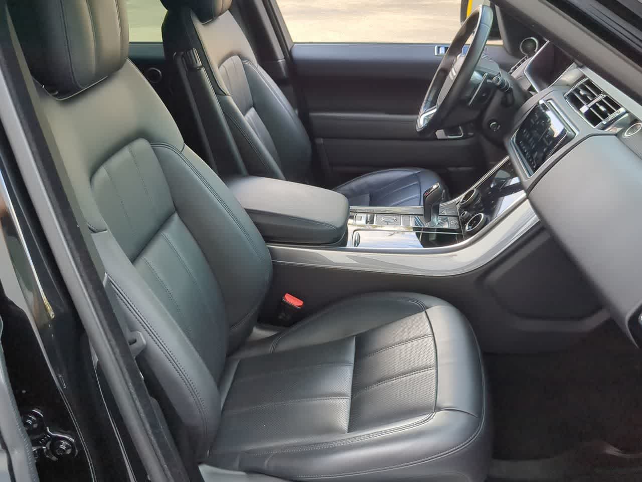 Thumbnail: 2022 Land Rover Range Rover Sport - 23