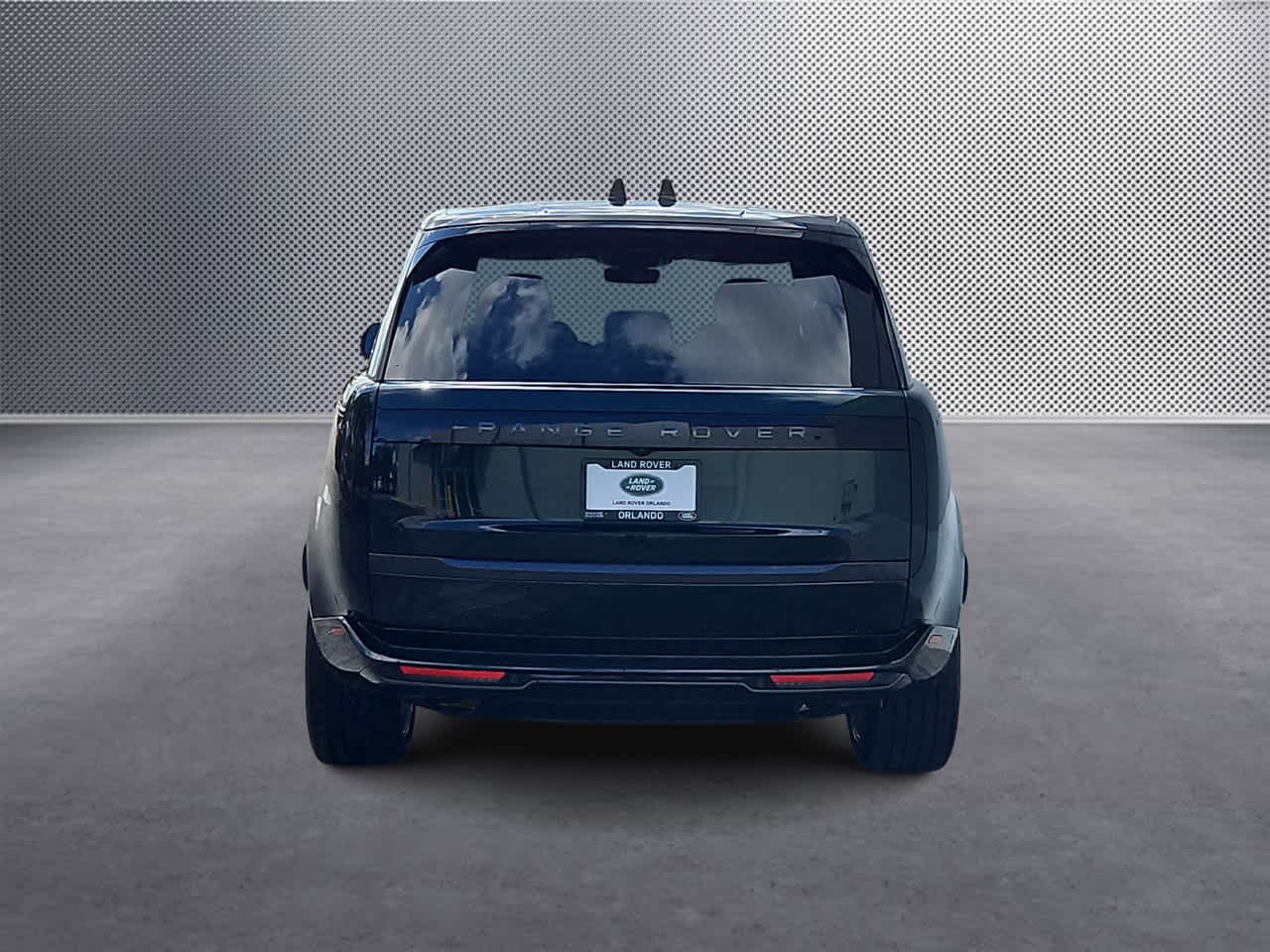 Thumbnail: 2025 Land Rover Range Rover - 7