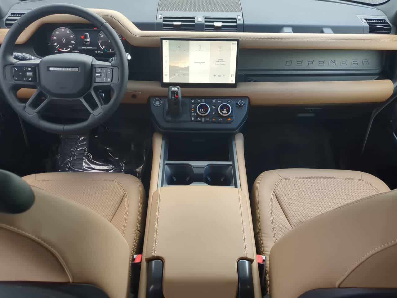 Thumbnail: 2025 Land Rover Defender - 16