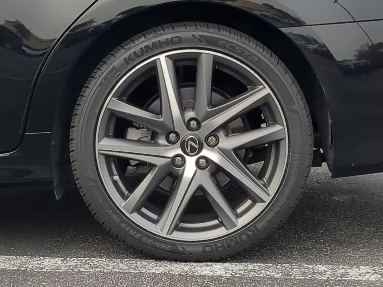 Thumbnail: 2019 Lexus GS - 13