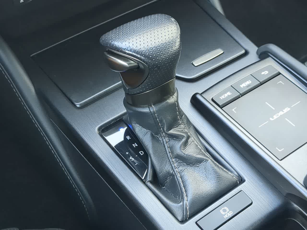 Thumbnail: 2019 Lexus ES - 31