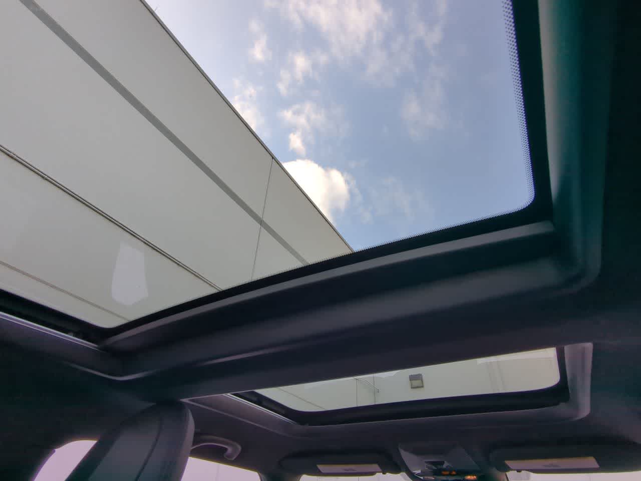 Thumbnail: 2025 MINI Cooper Hardtop - 22