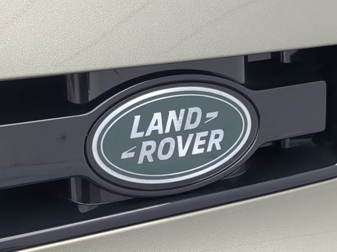 Thumbnail: 2025 Land Rover Defender - 12
