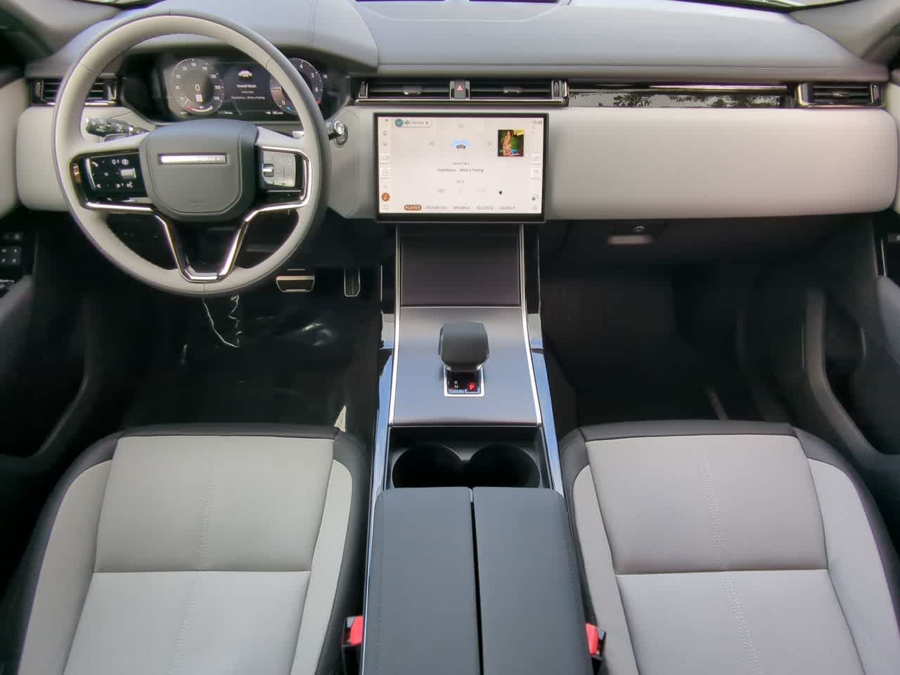 Thumbnail: 2026 Land Rover Range Rover Velar - 15