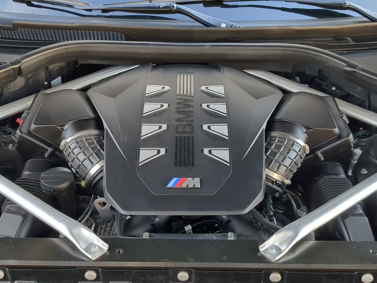 Thumbnail: 2023 BMW X7 - 15