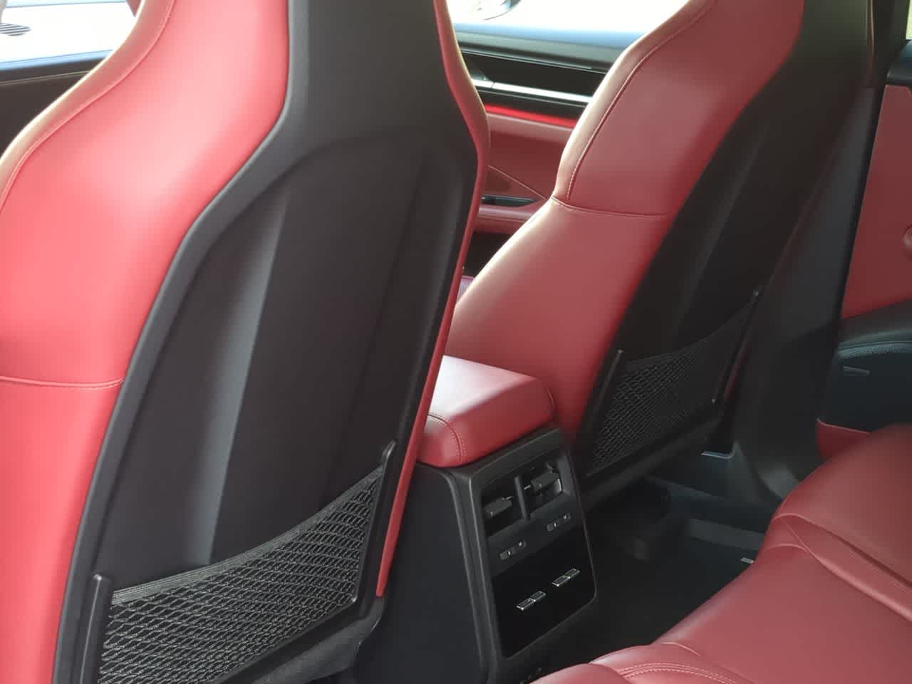 Thumbnail: 2025 Porsche Macan - 18