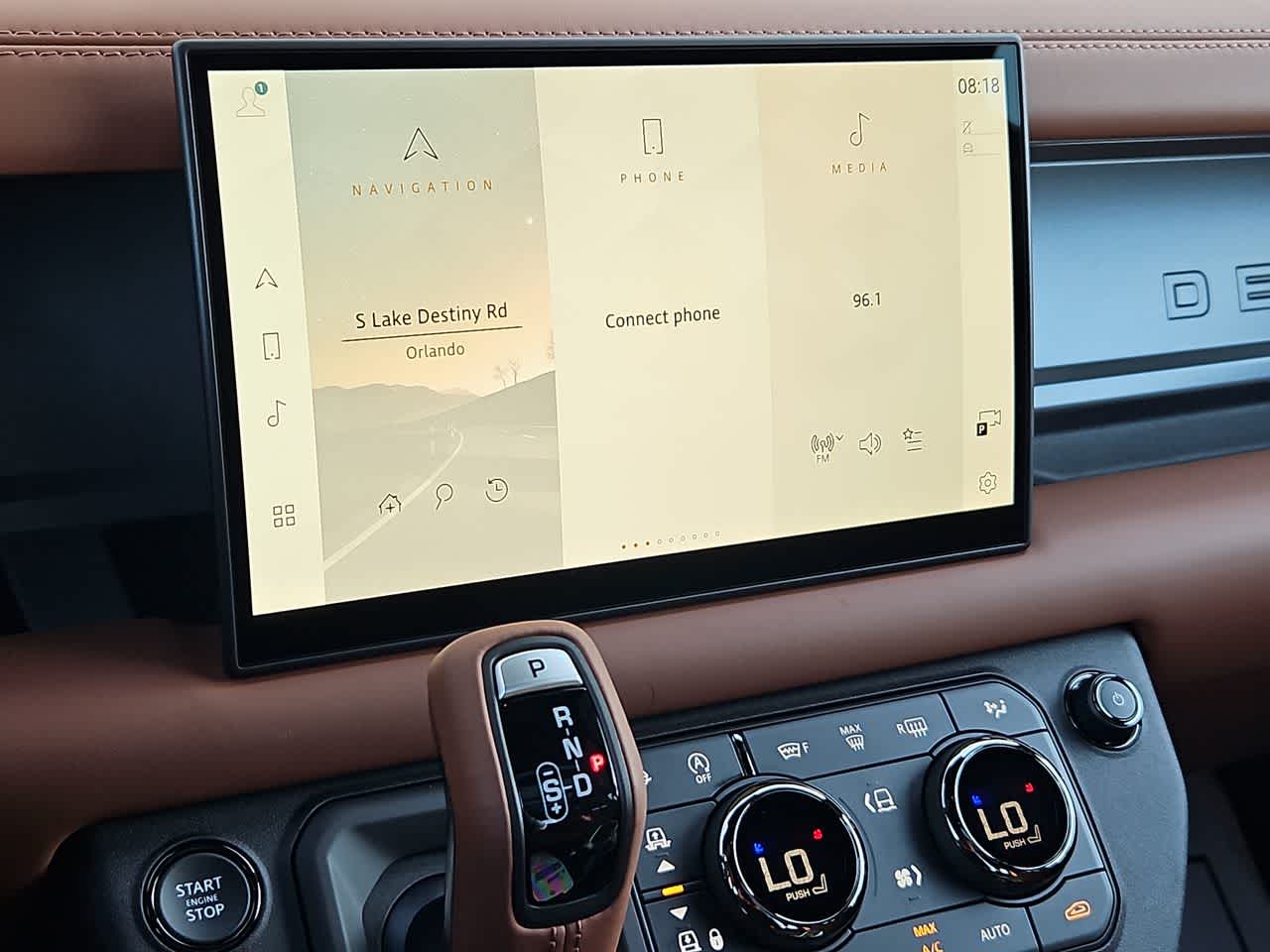 Thumbnail: 2025 Land Rover Defender - 30