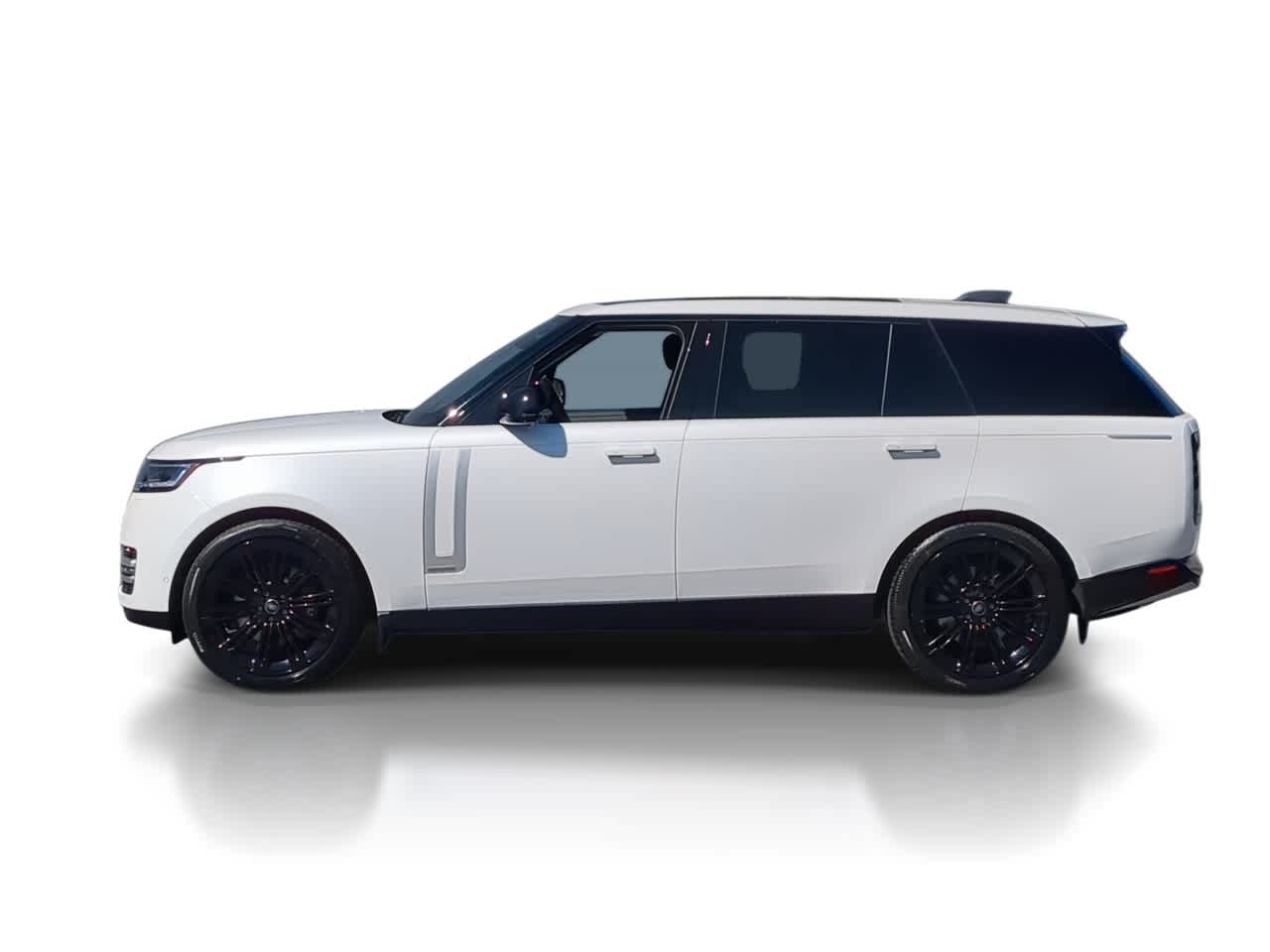 Thumbnail: 2025 Land Rover Range Rover - 5