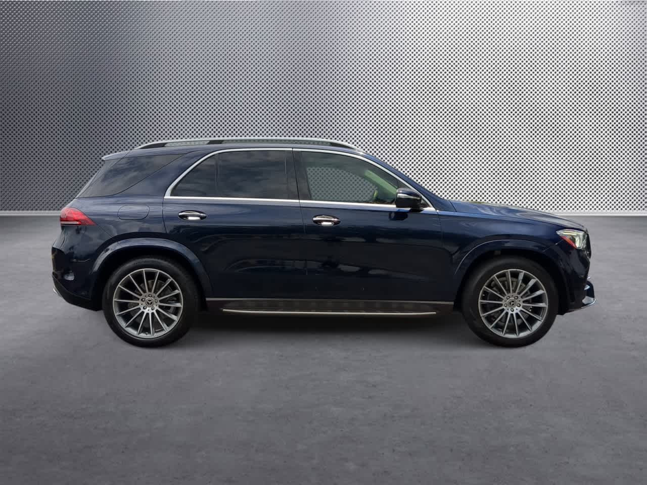 Thumbnail: 2020 Mercedes-Benz GLE - 9
