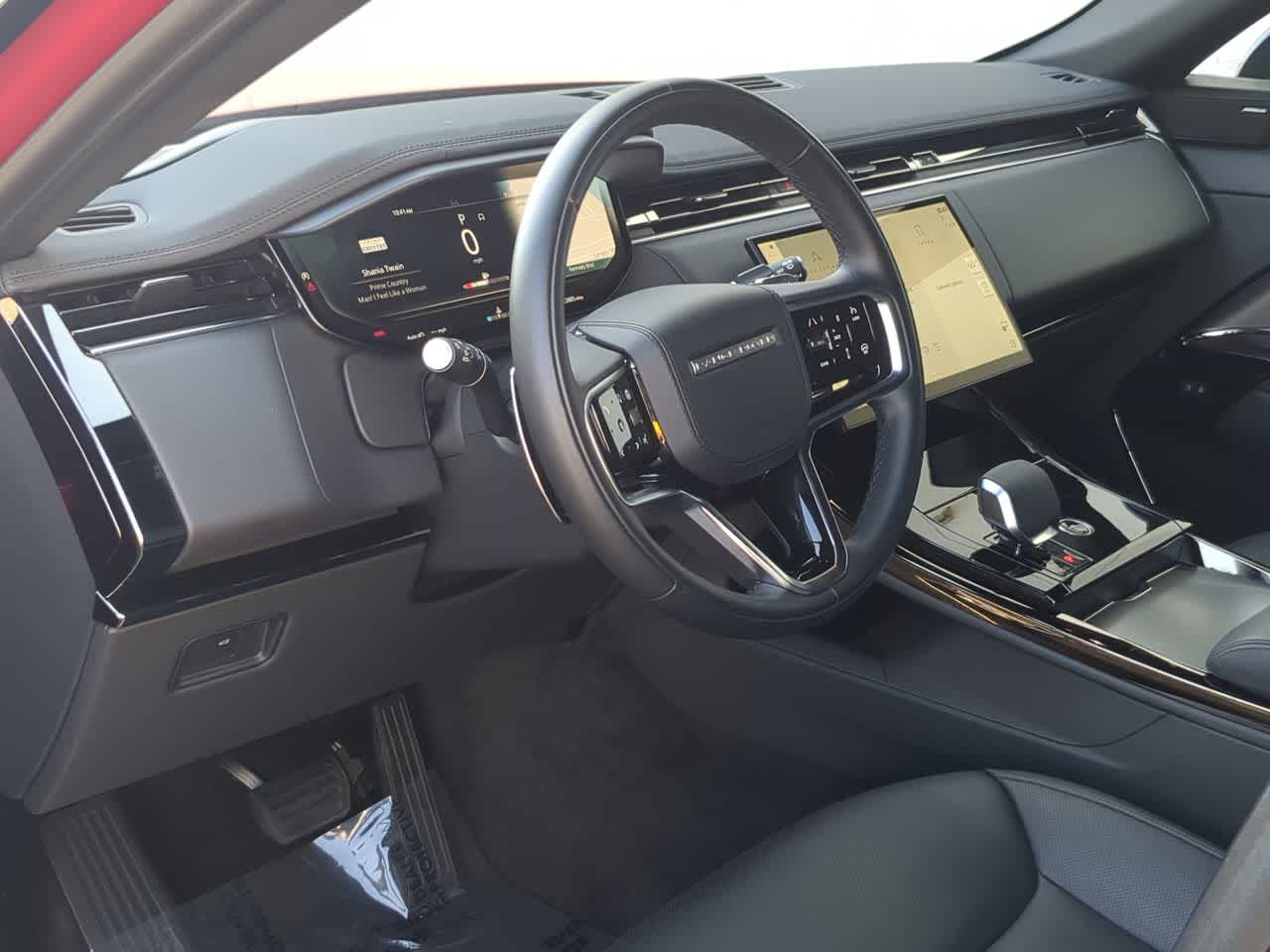 Thumbnail: 2025 Land Rover Range Rover Sport - 10