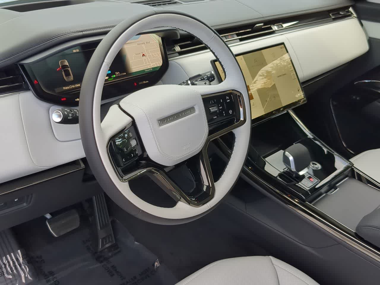 Thumbnail: 2025 Land Rover Range Rover Sport - 10