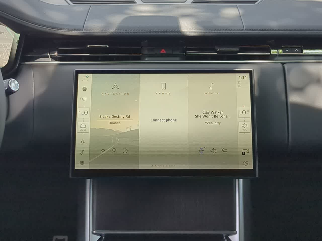 Thumbnail: 2026 Land Rover Range Rover - 29