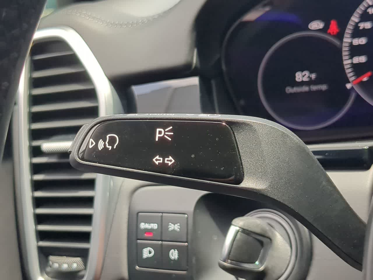 Thumbnail: 2023 Porsche Cayenne - 28