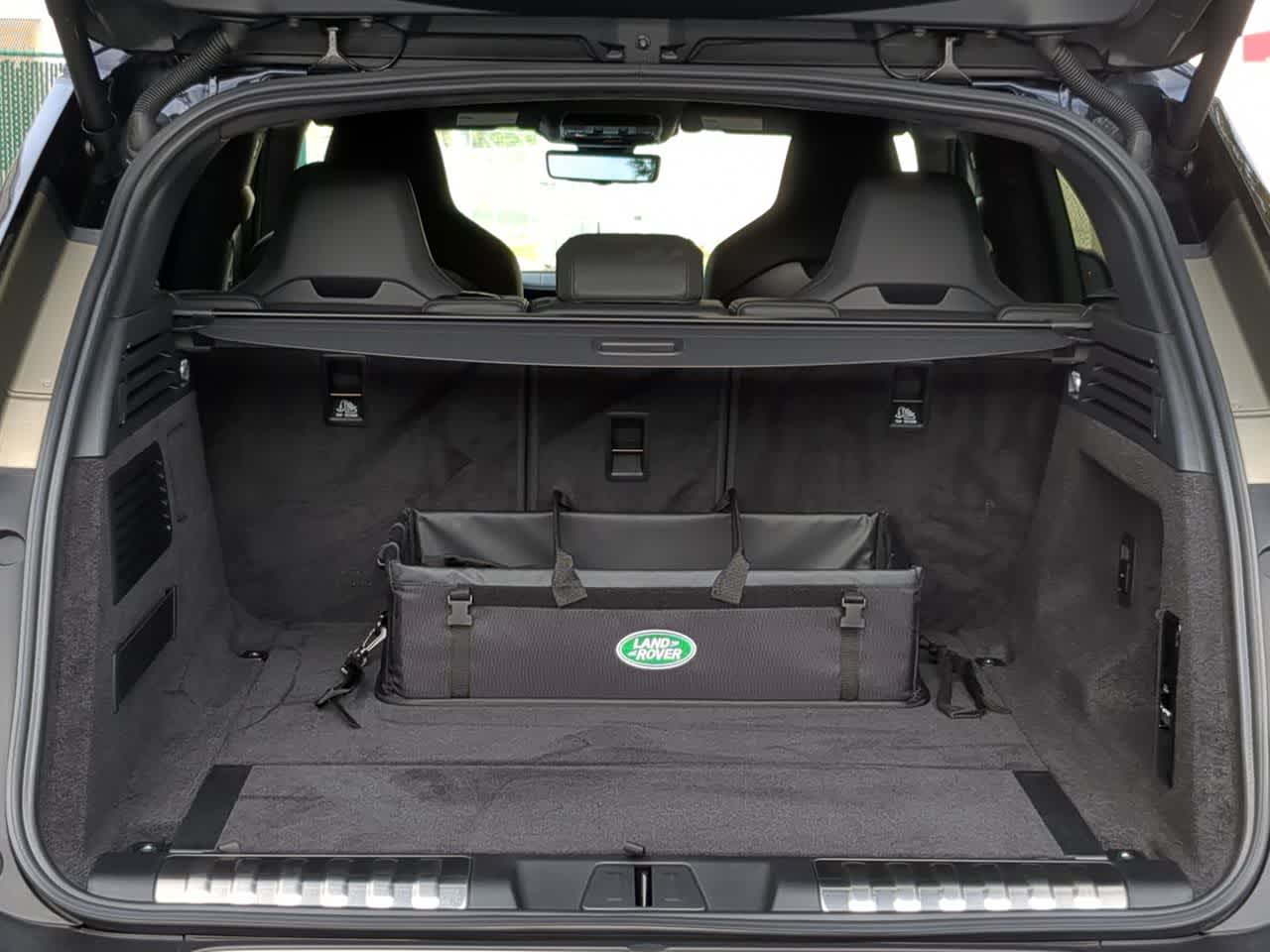 Thumbnail: 2024 Land Rover Range Rover Sport - 36