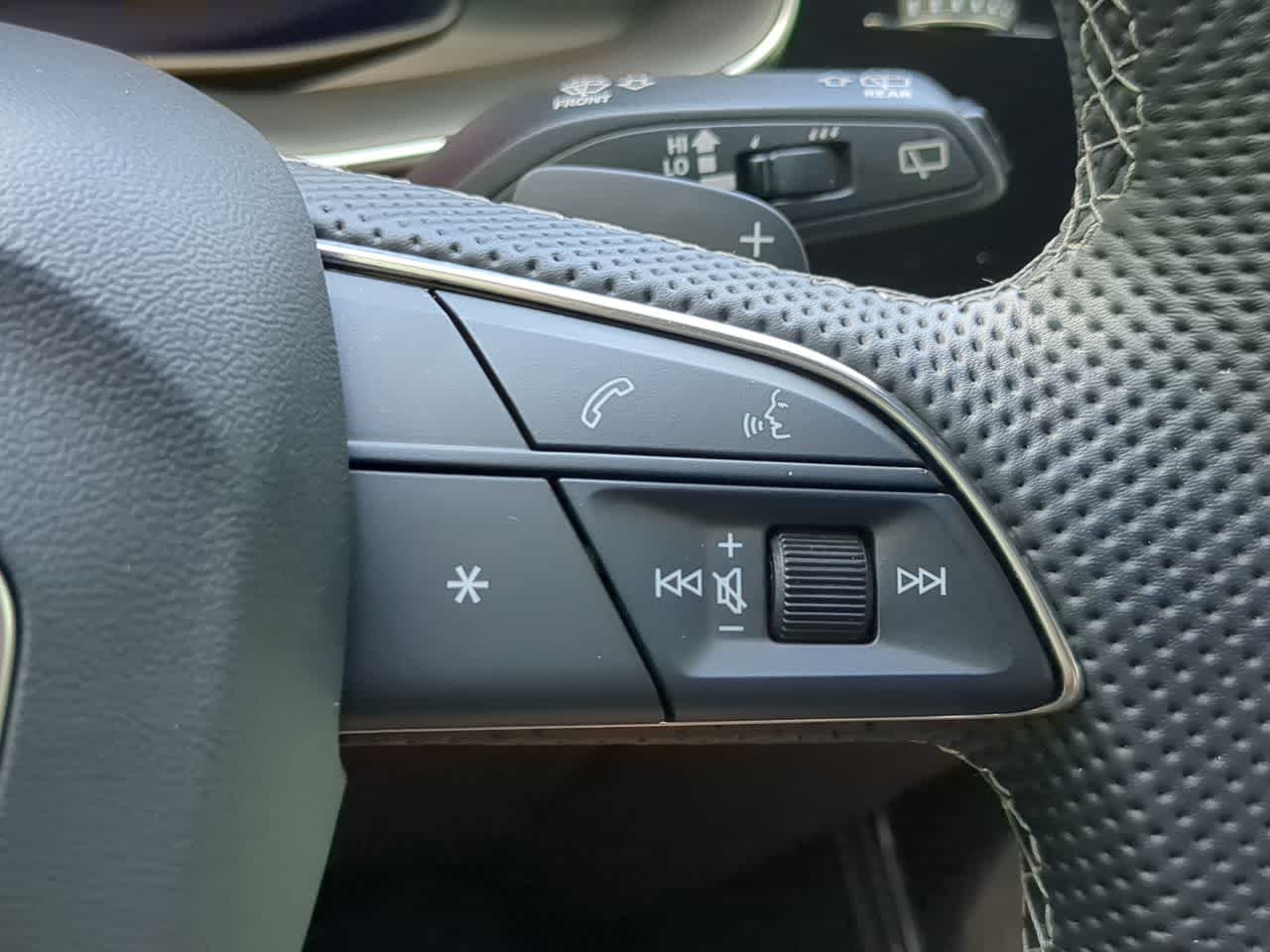 2024 Audi SQ8 Prestige 26