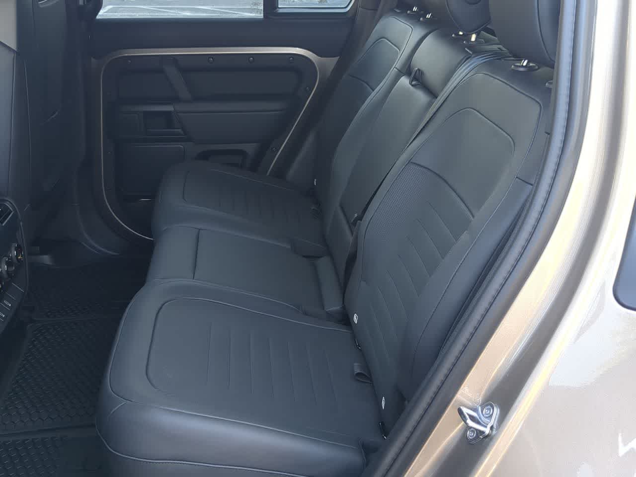 Thumbnail: 2026 Land Rover Defender - 21