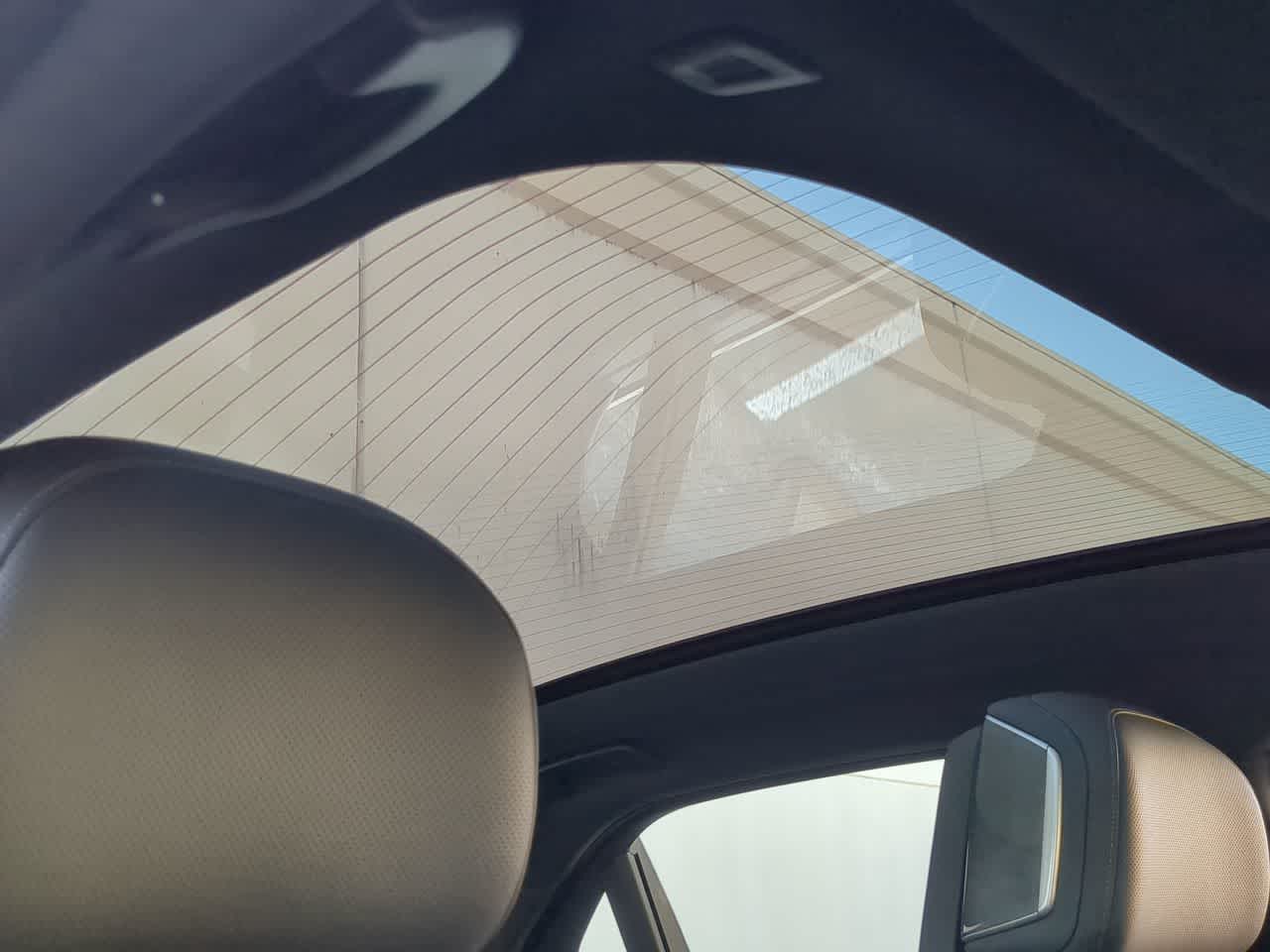 Thumbnail: 2025 BMW 7 Series - 19