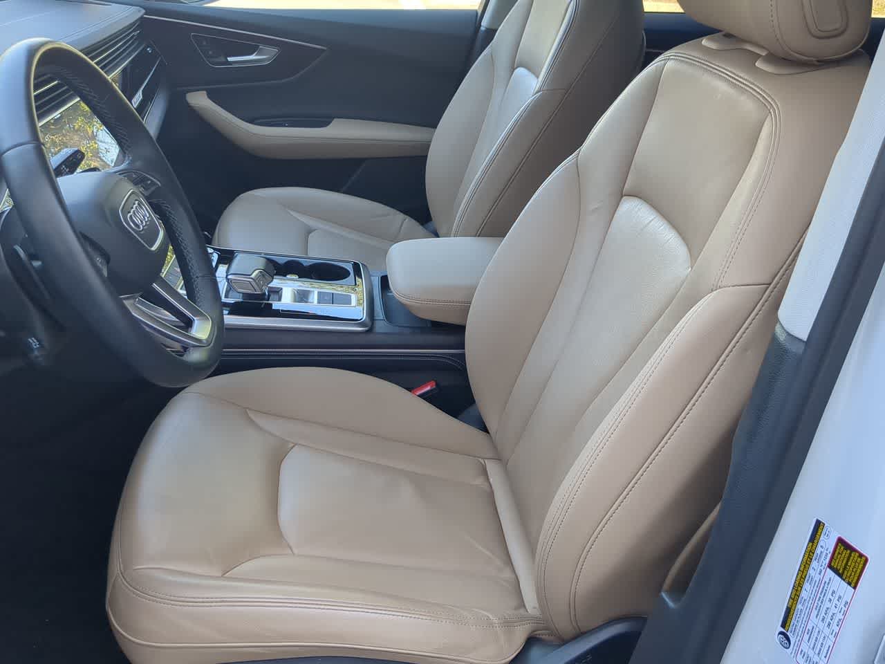 Thumbnail: 2025 Audi Q7 - 15