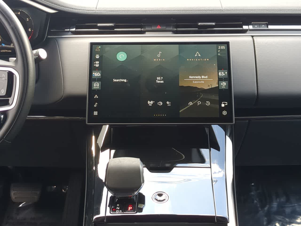 Thumbnail: 2025 Land Rover Range Rover Sport - 30