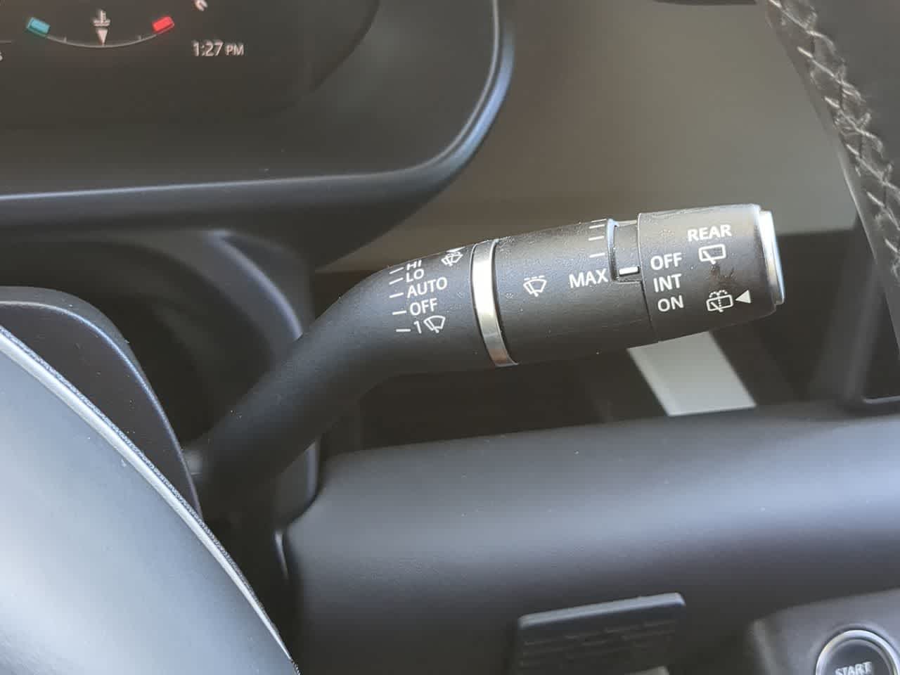 Thumbnail: 2023 Land Rover Defender - 27