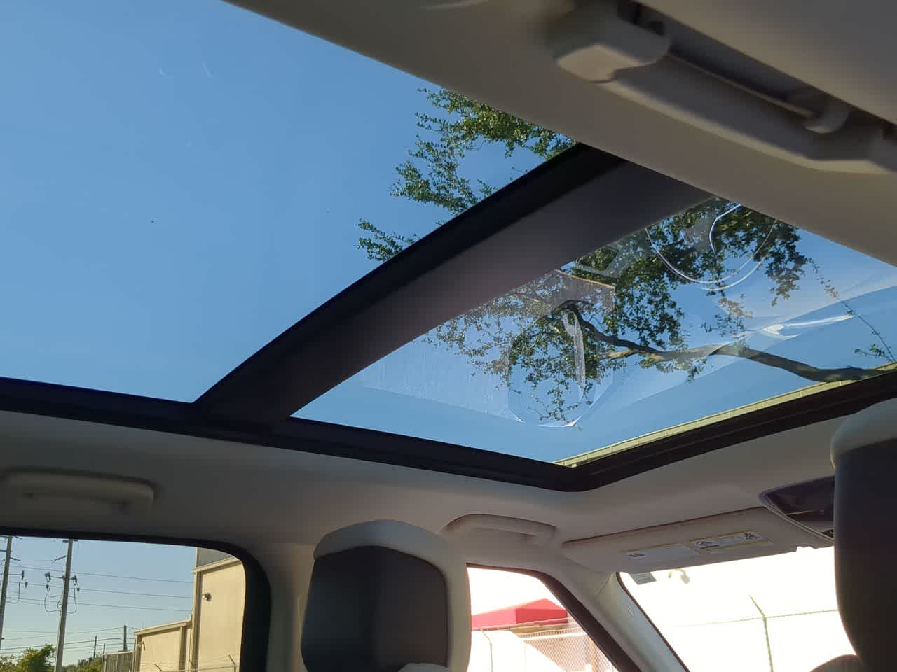 Thumbnail: 2022 Land Rover Range Rover Sport - 22