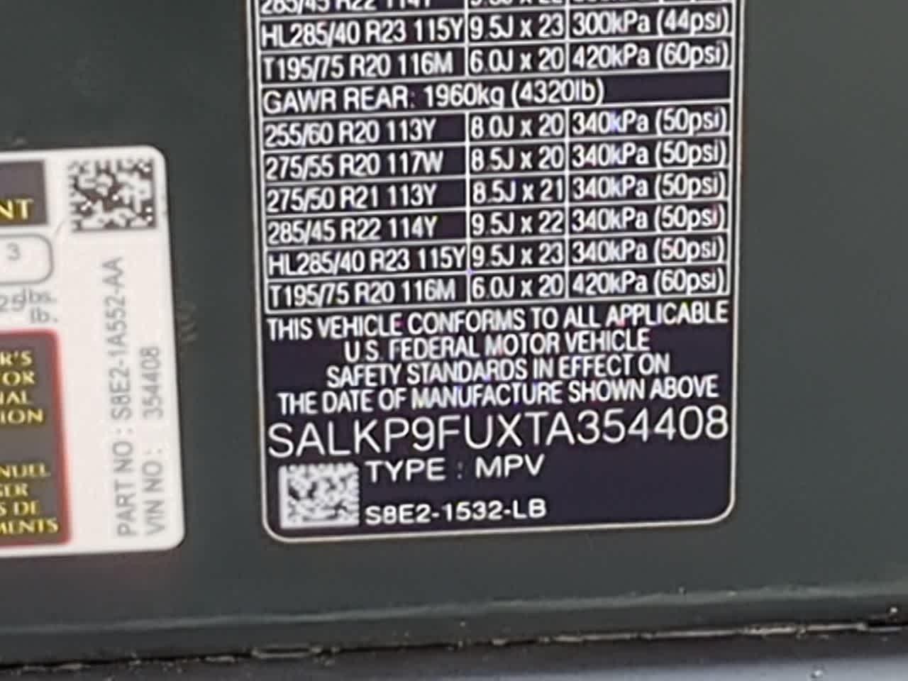 Thumbnail: 2026 Land Rover Range Rover - 39