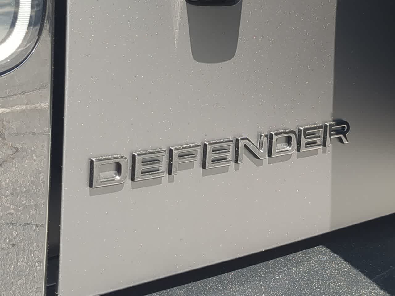 Thumbnail: 2026 Land Rover Defender - 13