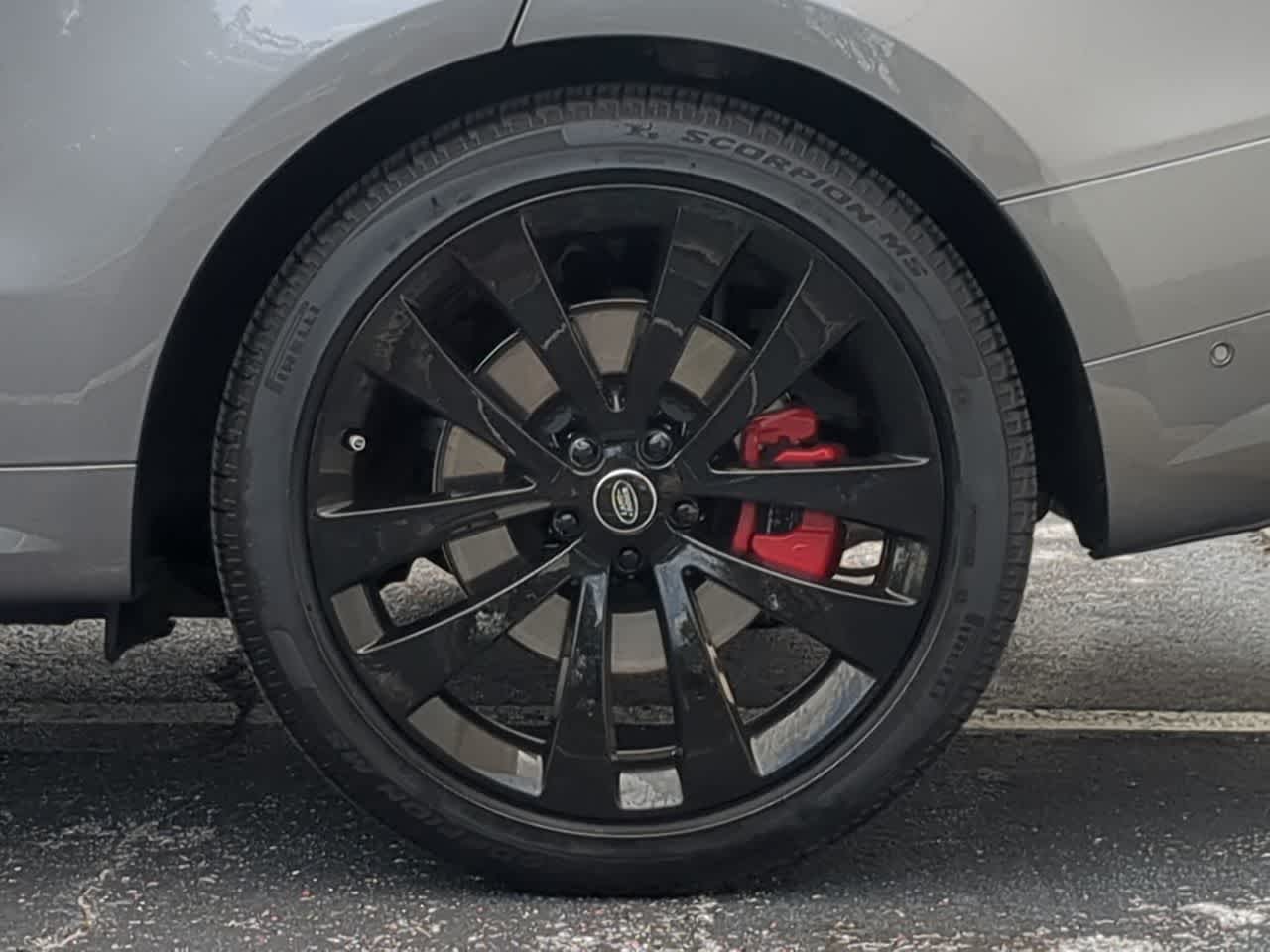 Thumbnail: 2025 Land Rover Range Rover Sport - 14