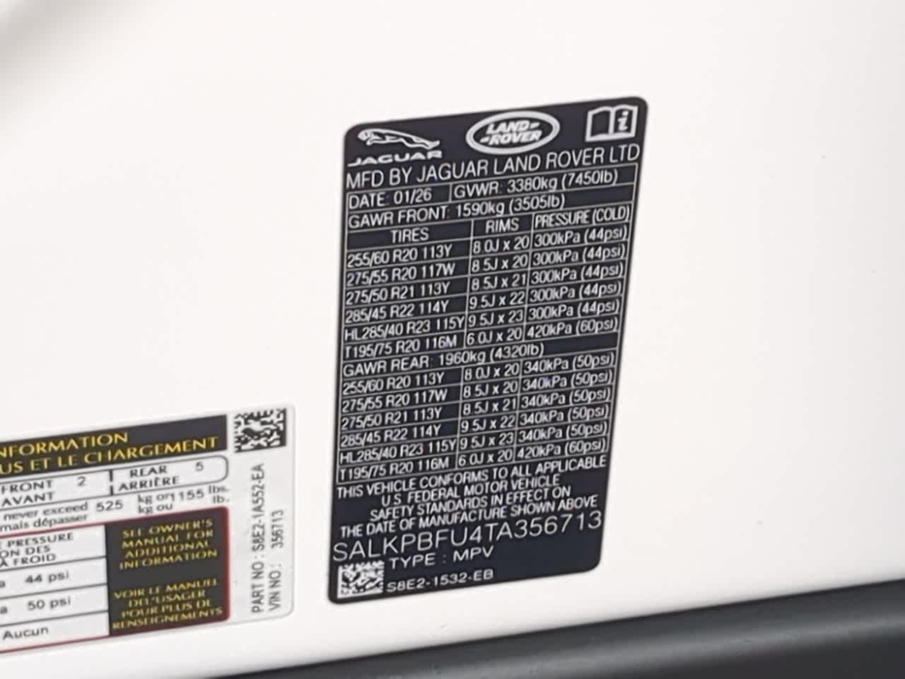 Thumbnail: 2026 Land Rover Range Rover - 39