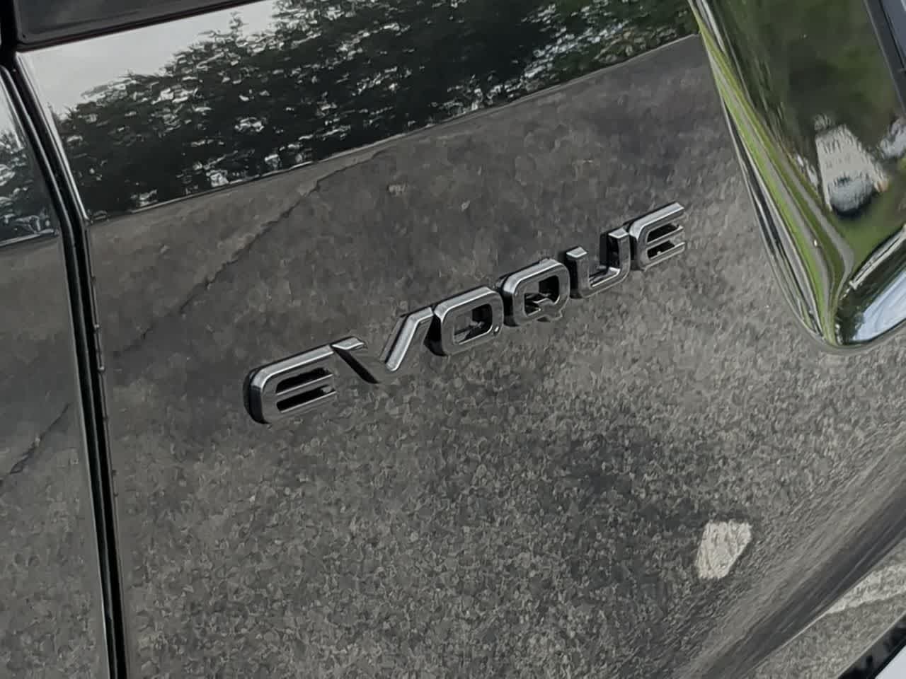 Thumbnail: 2026 Land Rover Range Rover Evoque - 13