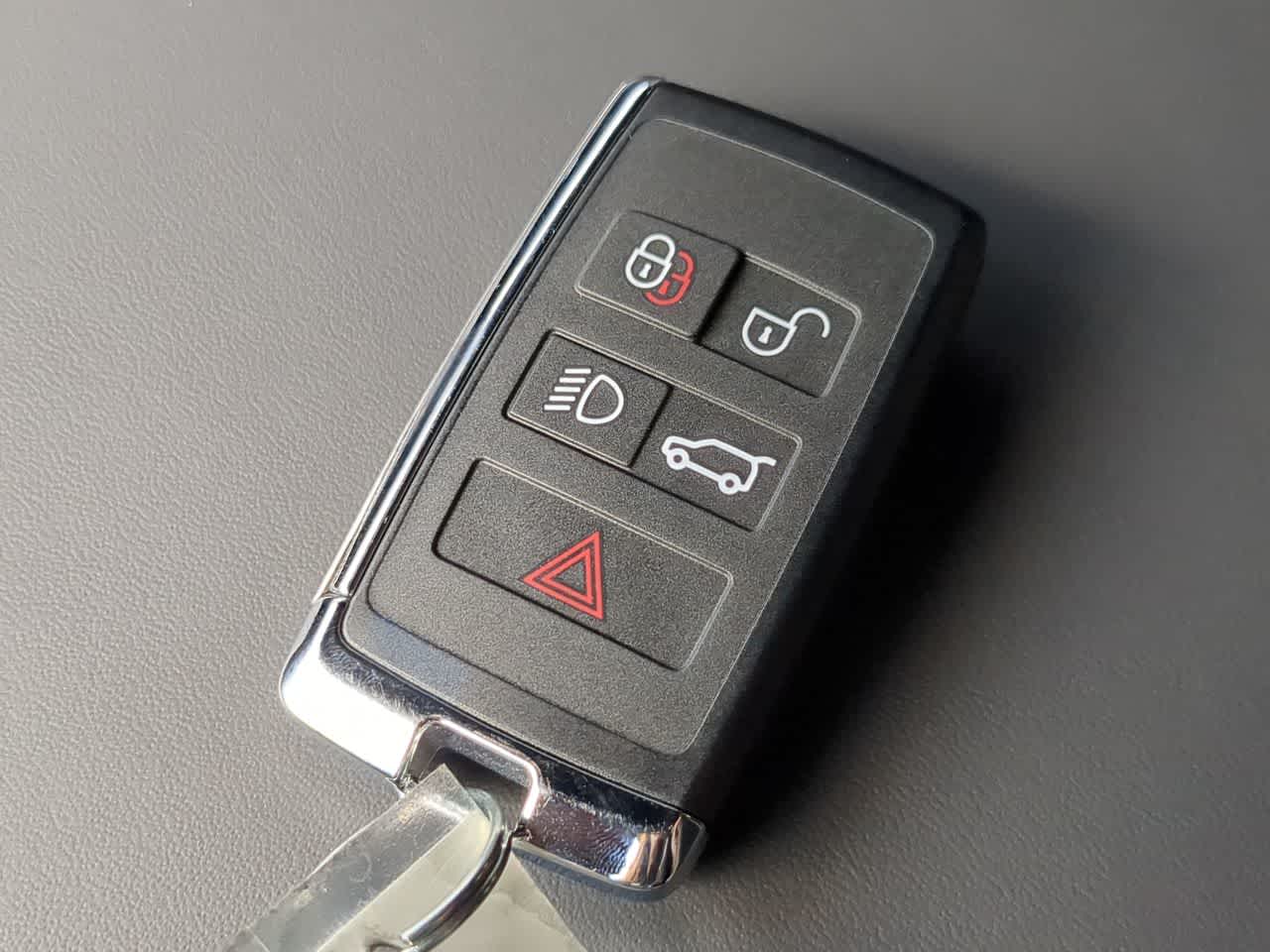 Thumbnail: 2025 Land Rover Range Rover Sport - 37